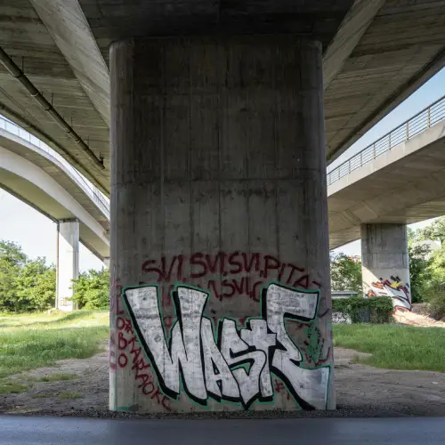 Concrete Structures with Graffiti